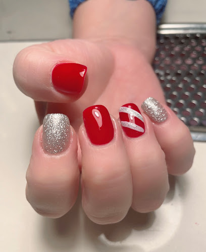 Top Nails III | Salón de Manicura y Uñas en Bilbao / 