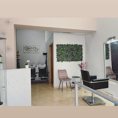 Salón Innova Pro | Peluqueria en Puerto Real / Cádiz
