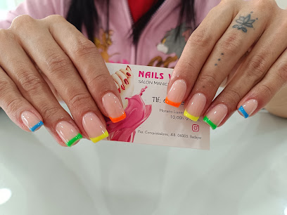 Nails VIETC19 | Salón de Manicura y Uñas en Badajoz / 