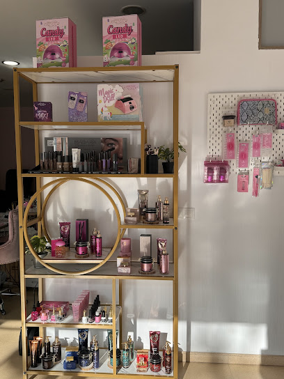 Melvi Style | Salón de Manicura y Uñas en Esparreguera / 