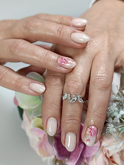 Style Nail Art Studio | Salón de Uñas y Manicura en Vinaròs