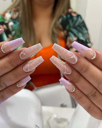 Starry Nails | Salón de Manicura y Uñas en Ripollet / 