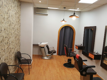 Juan Robles Checa | Peluqueria en Granada / Granada