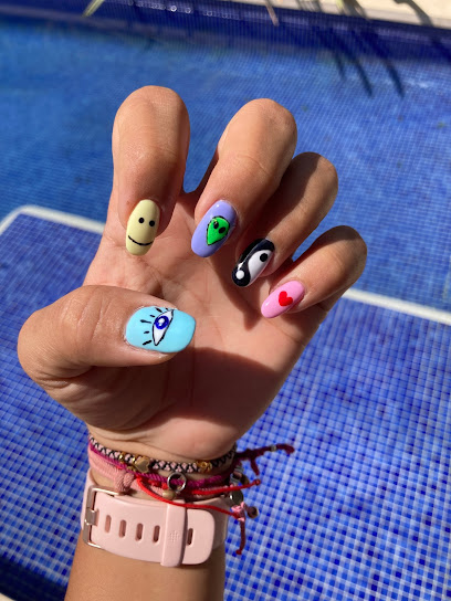 Olga Creation Nails | Salón de Uñas y Manicura en Ampuriabrava