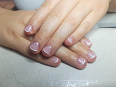 Vlora Estetic | Salón de Uñas y Manicura en Valencia