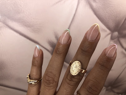 PINK WISH | Salón de Uñas y Manicura en Ibiza