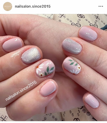 Lita Nailsalón | Salón de Uñas y Manicura en Oliva