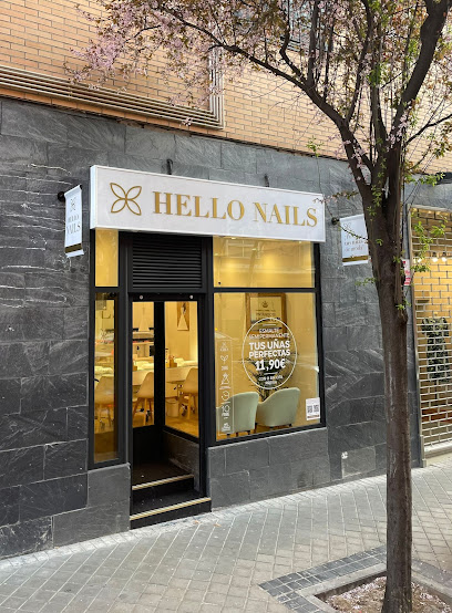 Hello Nails | Araganzuela | Salón de Manicura y Uñas en Madrid / 
