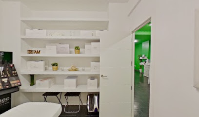 Arantxa Cardo | Peluquería en León / 