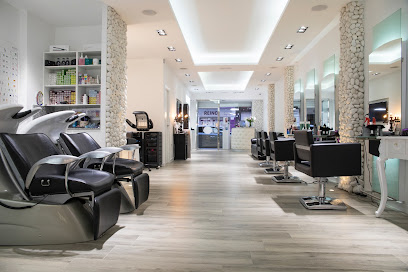 MYSTIC SALÓN PELUQUERIA y ESTETICA | Peluquería en Alzira / Valencia