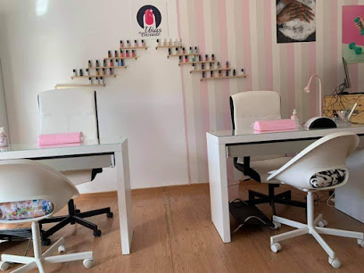 Uñas de encanto | Salón de Uñas y Manicura en Villaquilambre