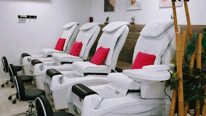 Arunarte | Salón de Uñas y Manicura en Pamplona