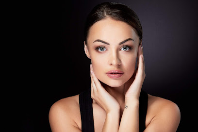 GLOW Medicina Estética | Peluquería en Guadalajara / 