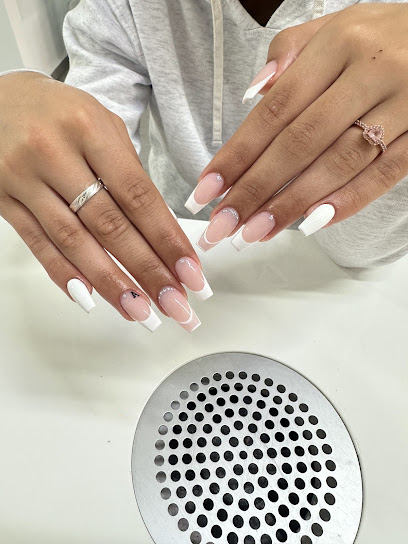 Salón Nail | Salón de Manicura y Uñas en Sant Josep de sa Talaia / 