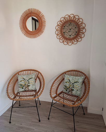 Le Petit Salón by Bibi | Peluquería en Roses / 