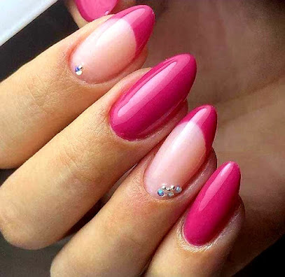 Nieves Nieto | Salón de Uñas y Manicura en Noia