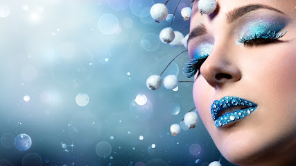 Clínica Estética Contur | Peluquería en Marbella / 