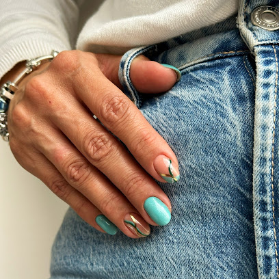Naz Nails Bar | Salón de Uñas y Manicura en Guimar