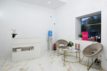 Quiroga | Centro Medico Estético | Centro de Estética en Villaviciosa de Odon