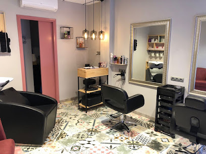 VM.78 Perruqueria | Peluqueria en Montblanc / Tarragona