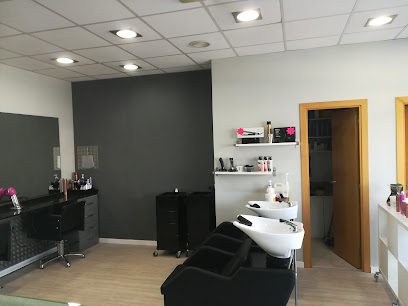 perruqueria miralls | Peluquería en Girona / Girona