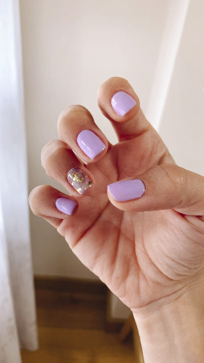 PostuNails | Salón de Manicura y Uñas en Getafe / 