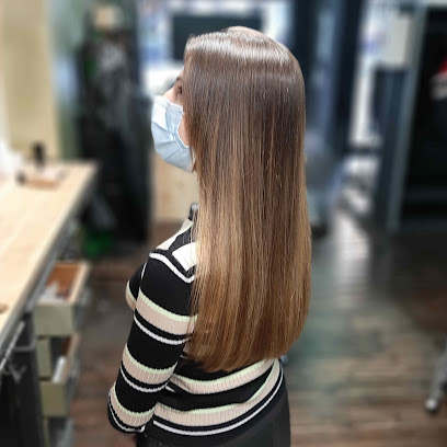 La Peluqueria | Peluquería en Granada / Granada