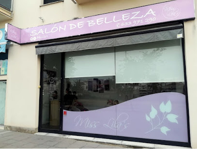 Miss Lila’s | Peluqueria en Sanlúcar la Mayor / Sevilla