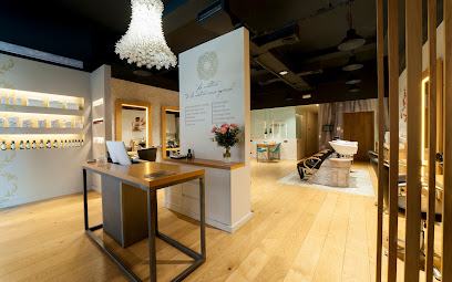 MARTA FARRAN | Carrer Humbert Torres | Peluqueria en Lleida / Lleida