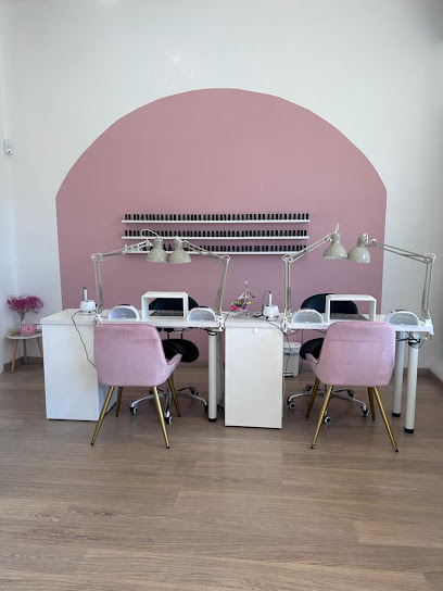 Azly Estética | Peluquería en Ourense / 