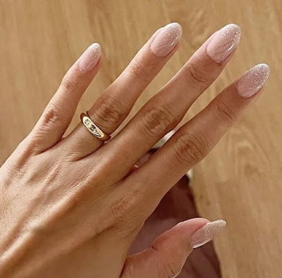 Sutil Studio | Salón de Manicura y Uñas en A Coruña / 