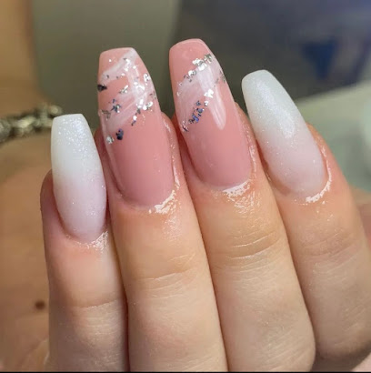 LuybertNails | Salón de Manicura y Uñas en Azuqueca de Henares / 