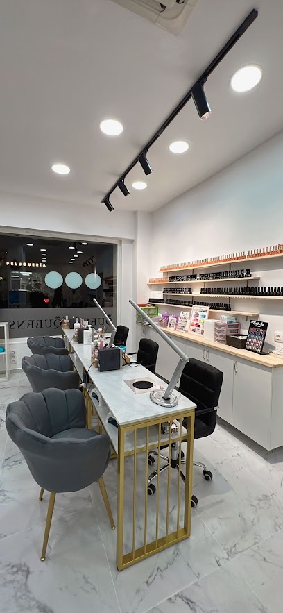 Queens Estética | Salón de Manicura y Uñas en Alicante / 