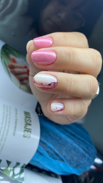 Silvia Nails | Salón de Uñas y Manicura en Ansoain