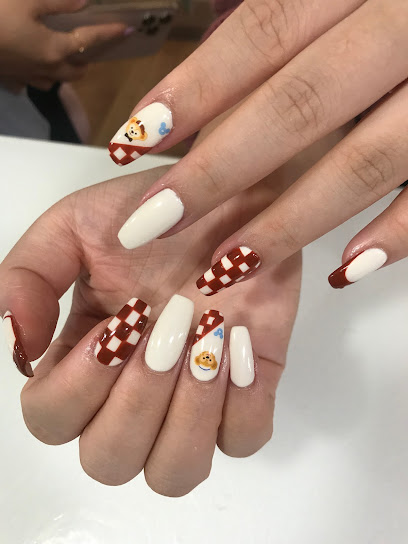 Nailmeilala | Salón de Uñas y Manicura en Barcelona