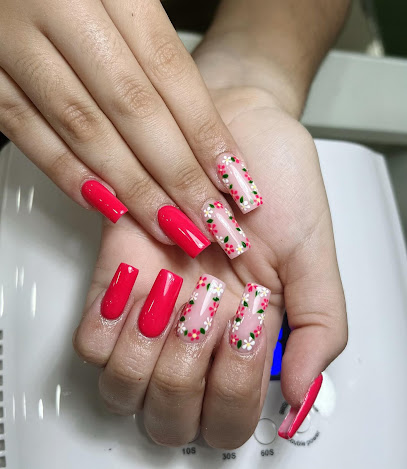 68 Nails | Salón de Manicura y Uñas en Sant Andreu de la Barca / 