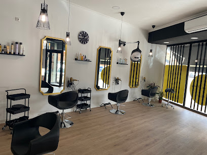 María Rivas estilista | Peluquería en Cdad. Rodrigo / Salamanca
