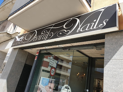 Divinity Nails Estética | Salón de Uñas y Manicura en La Bisbal de Empordà