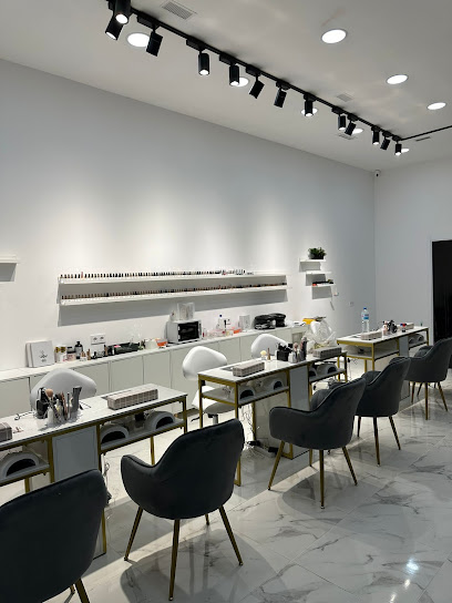 Summer | Uñas y belleza | Salón de Uñas y Manicura en Valencia