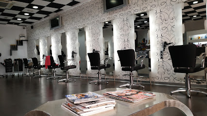 Peluquería Lu&as | Peluquería en Murcia / Murcia