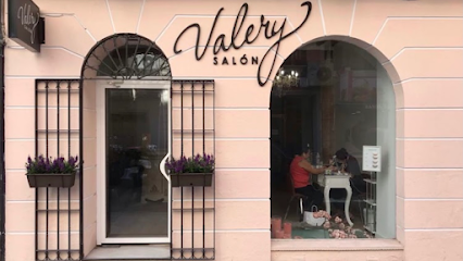 Valery Salón | Peluquería en Alicante / 