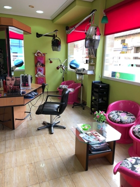 Peluquería Unisex Espejos | Peluqueria en Calatayud / Zaragoza