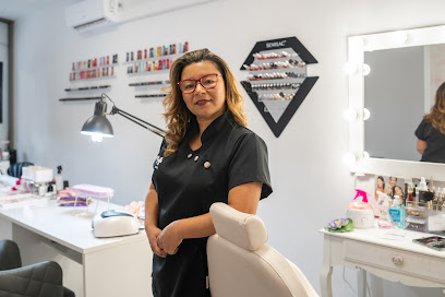 Sandra Santana | Peluquería en Salou / 
