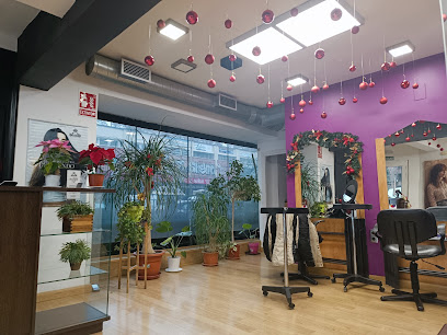 KARPE PELUQUERÍAS MADRID | Peluquería en Madrid / Madrid