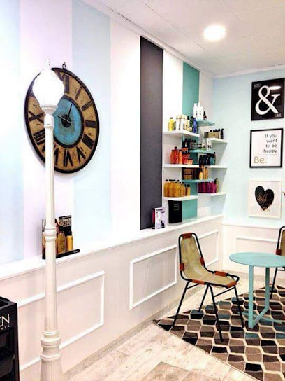 La Mode Perruquers | Peluquería en Denia / Alicante
