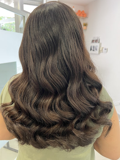 Raquel Solera Peluquería | Peluqueria en Granada / Granada