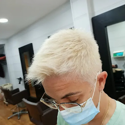 CARBÓ – ARA Estilistes | Peluqueria en Vilanova i la Geltrú / Barcelona
