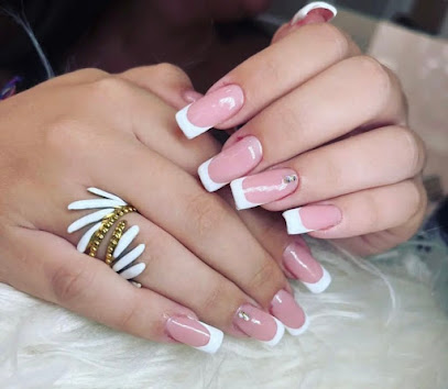 Bella Nails | Salón de Uñas y Manicura en Valencia