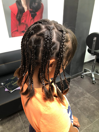 Javi peluquería unisex | Peluqueria en Benetúser / Valencia