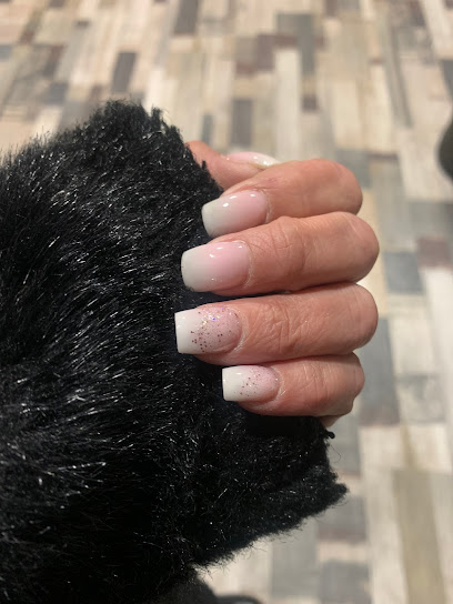 Nails Color VN | Salón de Uñas y Manicura en Camargo